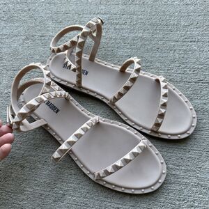 Steve Madden Flats Women's Travel Tan Jelly Ankle Strap Studded Sandals Shoes 8